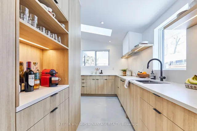 Additional image 9 of 6 Lyncroft Dr