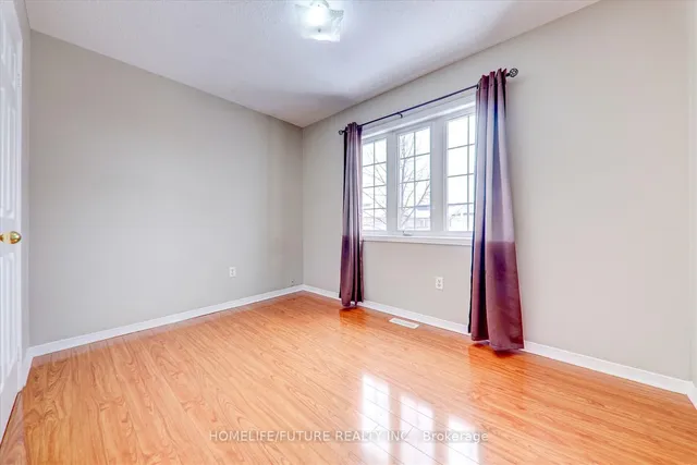 Additional image 3 of 23 Starhill Cres