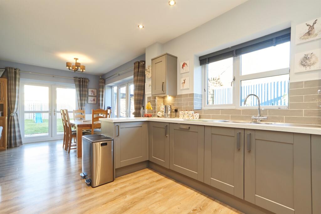 Additional image 35 of Hepworth Court, Haworth, Keighley