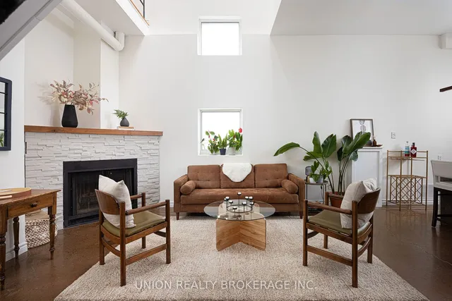 6 Bartlett Ave Unit 1