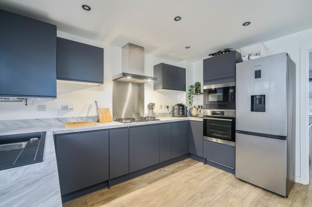 Additional image 6 of Winterfell Road, Drighlington