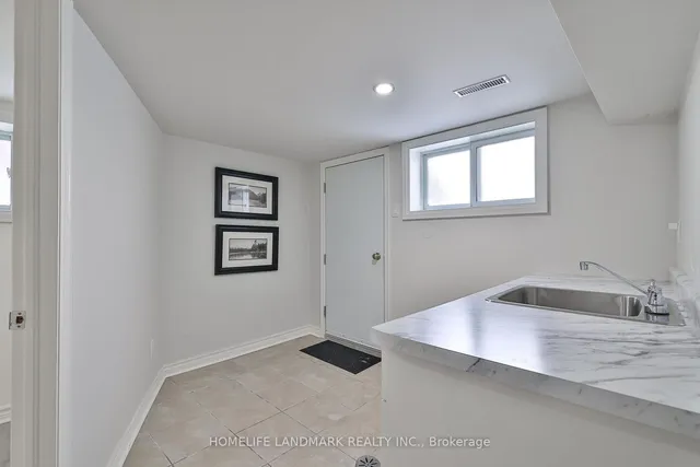 Additional image 29 of 502 Strathmore Blvd