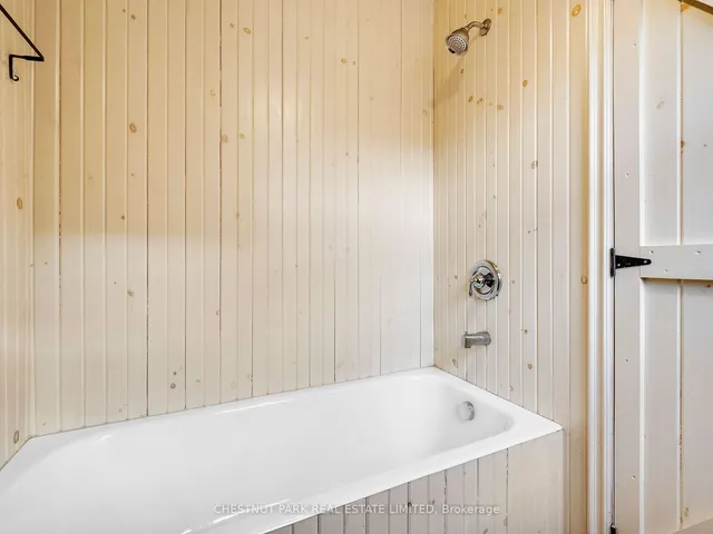 Additional image 15 of 10 London St