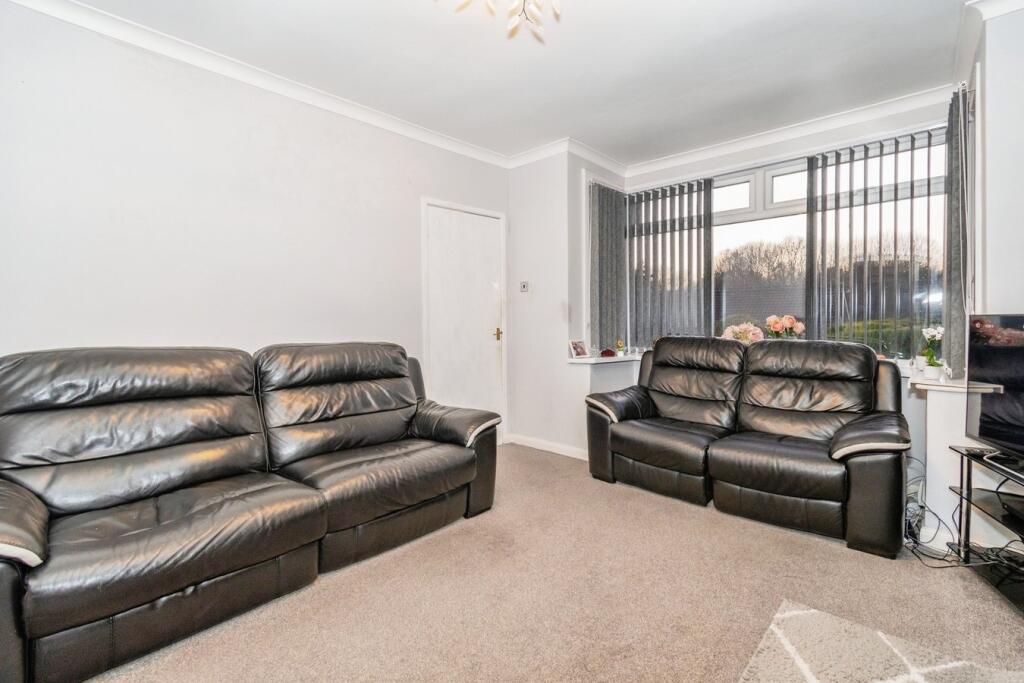 Additional image 4 of Woodvale Way, Bradford, BD7