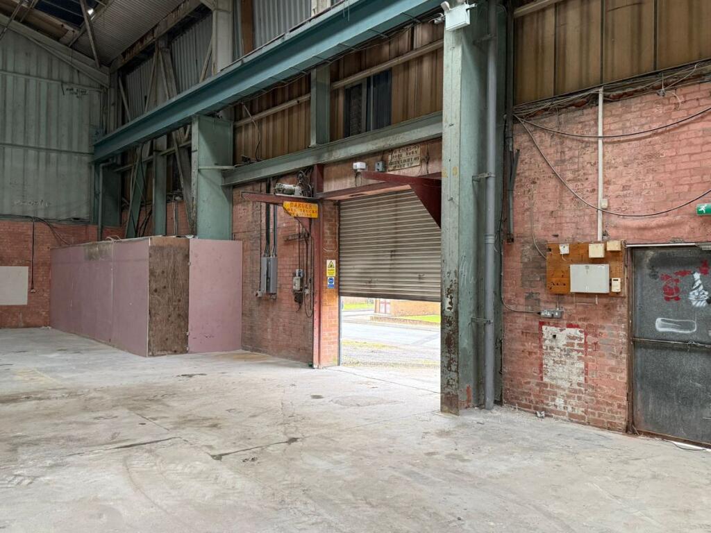 Additional image 5 of Unit 2,Wellington Street, Aberdare, South Glamorgan, Rhondda Cynon Taff, CF44