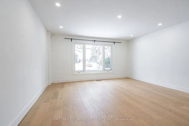 Additional image 5 of 3135 MICHAEL Cres