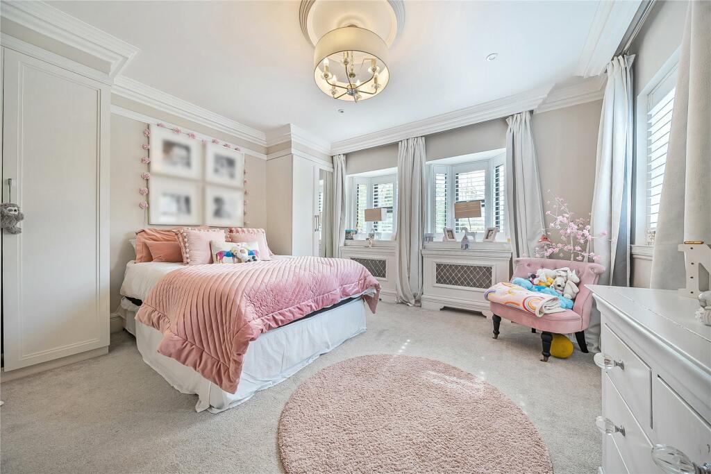 Additional image 27 of Park Avenue, Farnborough Park, Orpington