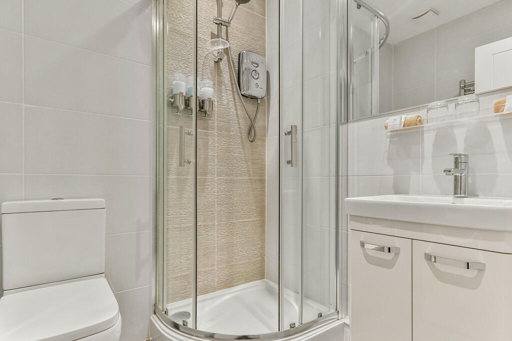 Additional image 14 of Upper Hinton Road, Bournemouth