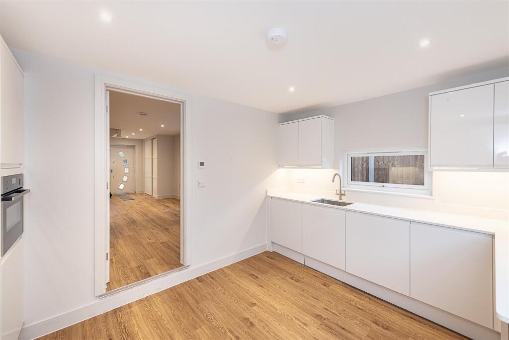 Additional image 5 of Crown Street, Redbourn