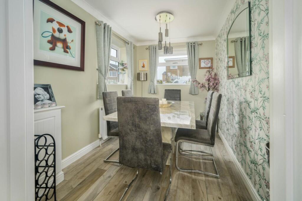 Additional image 13 of Moorside Crescent, Drighlington