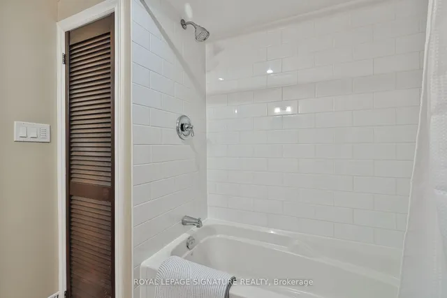 Additional image 28 of 21 Griselda Cres