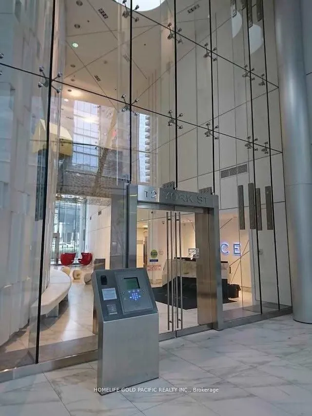 Additional image 8 of 12 York St Unit 5710