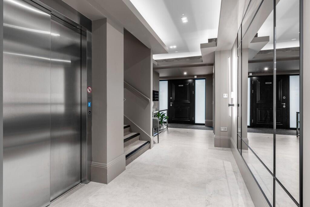 Additional image 11 of Caddington House, Digswell, Welwyn, Hertfordshire, AL6