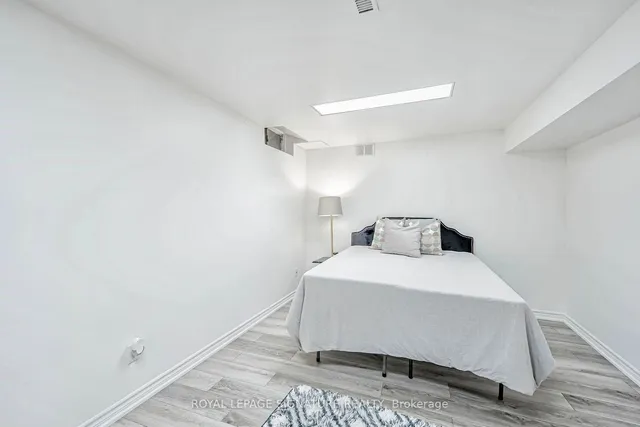 Additional image 39 of 554 Galaxy Crt