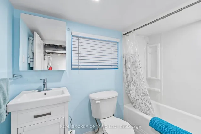 Additional image 35 of 32 Monarch Park Ave