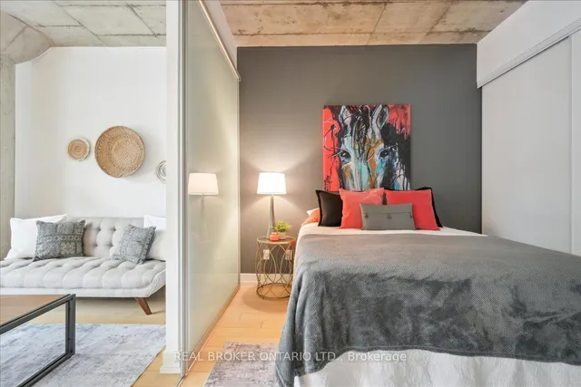 Additional image 16 of 66 Portland St Unit 211