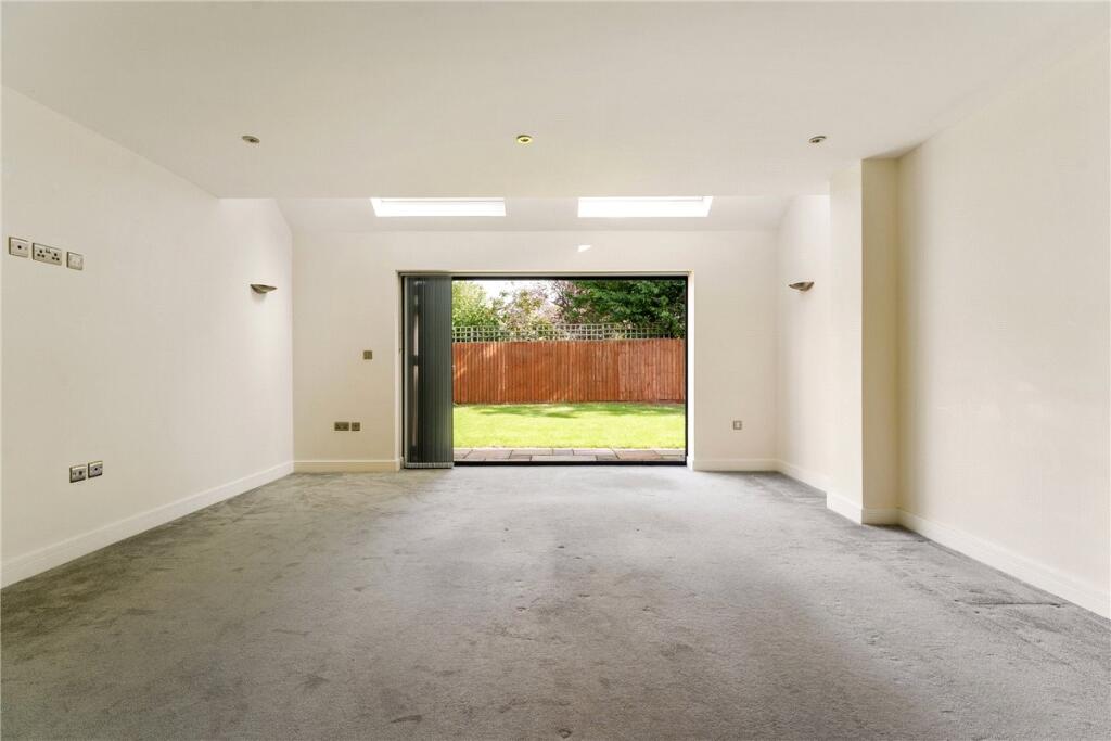 Additional image 2 of Middleton Close, Cambridge, CB4