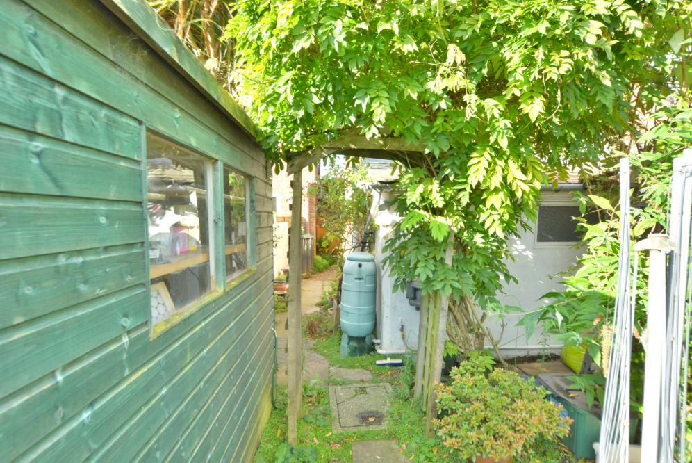Additional image 17 of Grove Road, Wimborne, BH21 1BN