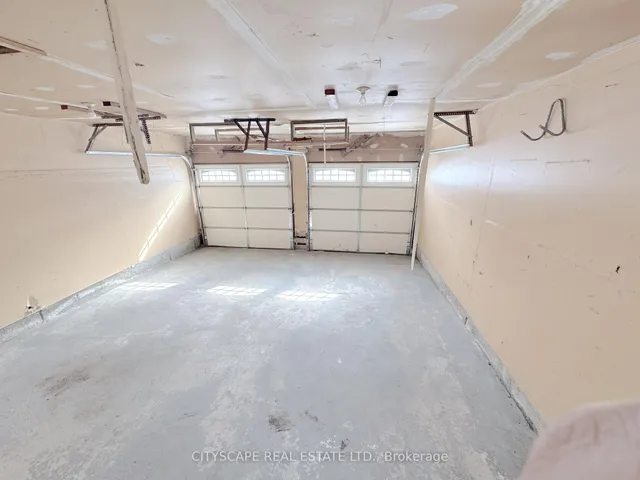 Additional image 37 of 22 Nottingham Cres