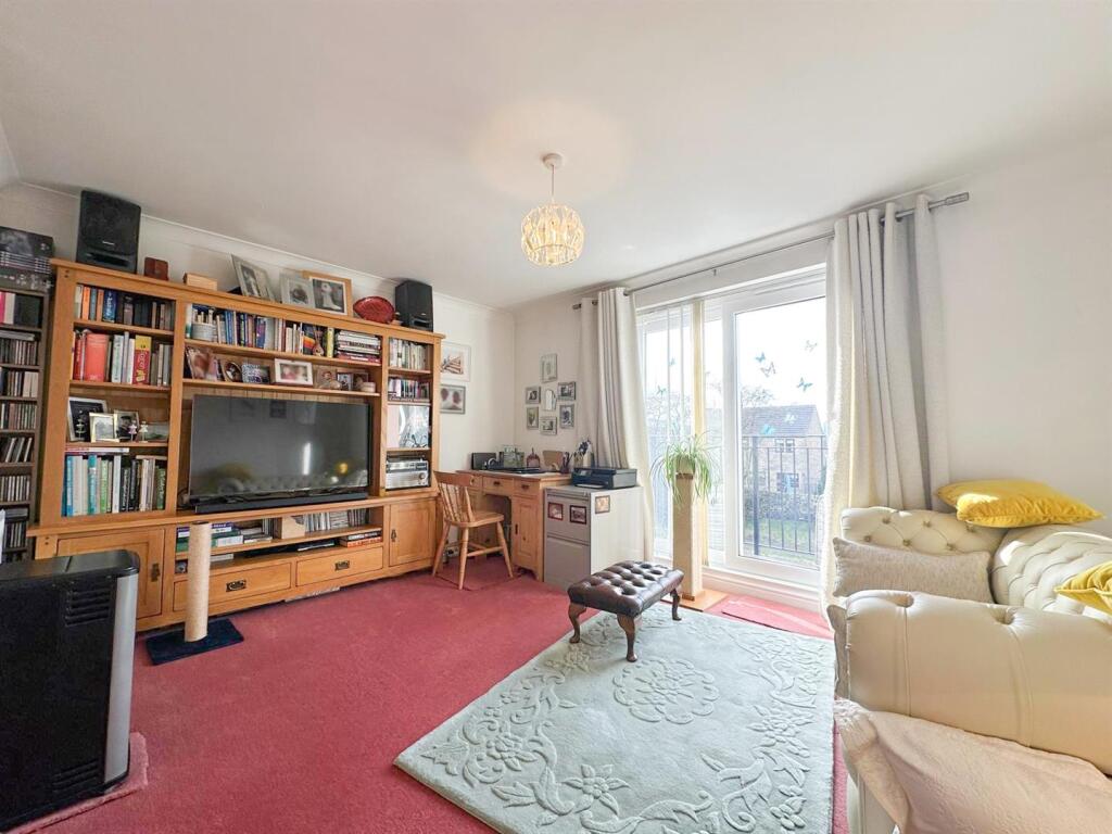 Additional image 10 of Wharfe Court, Silsden