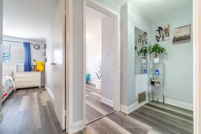 Additional image 25 of 52 Village Crt