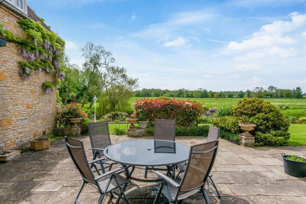 Additional image 24 of Grange Road, Bidford-On-Avon