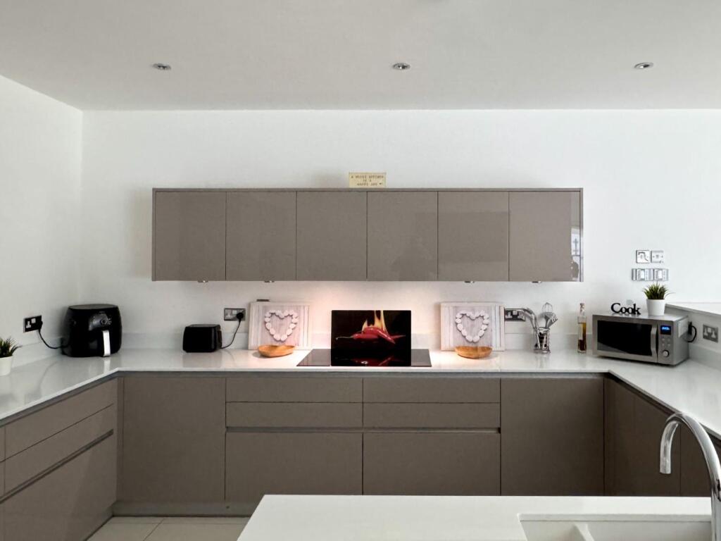 Additional image 4 of Westbourne Road, Penarth