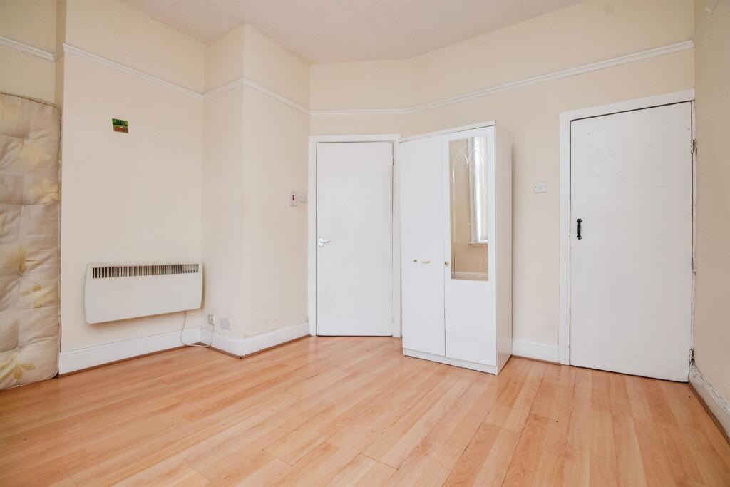 Additional image 3 of Wellhead Lane, Birmingham