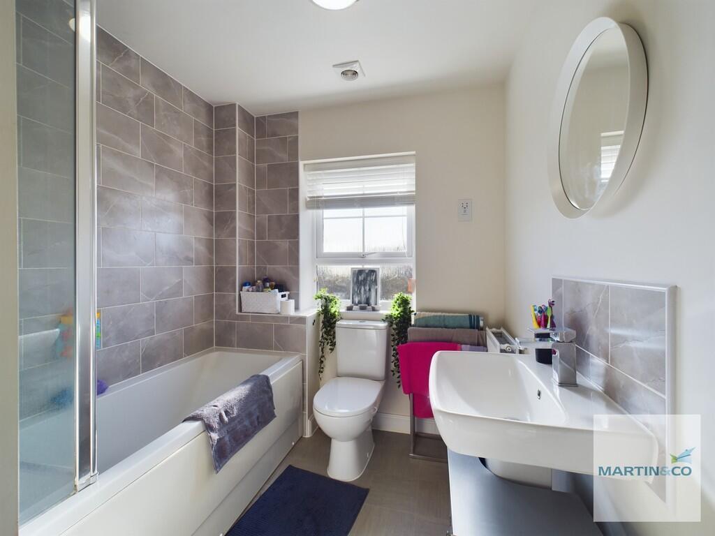 Additional image 8 of Bingley Avenue, Tamworth