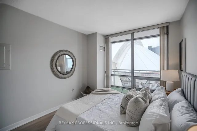 Additional image 25 of 3 Navy Wharf Crt Unit 1708