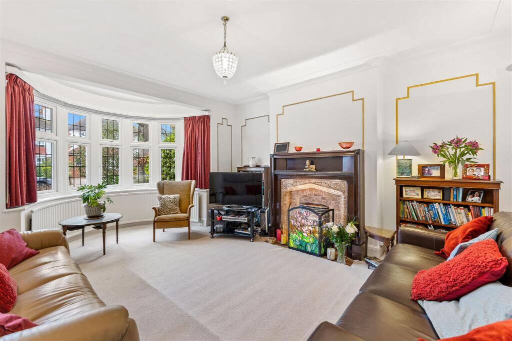 Additional image 4 of Park Avenue, Hove