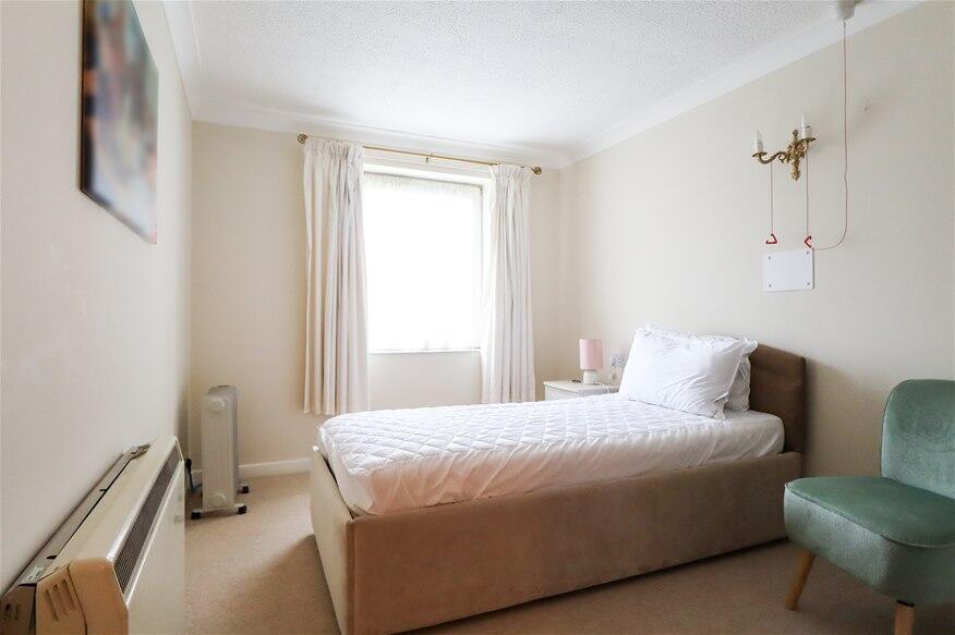 Additional image 4 of Roundwood Lane, Harpenden, AL5