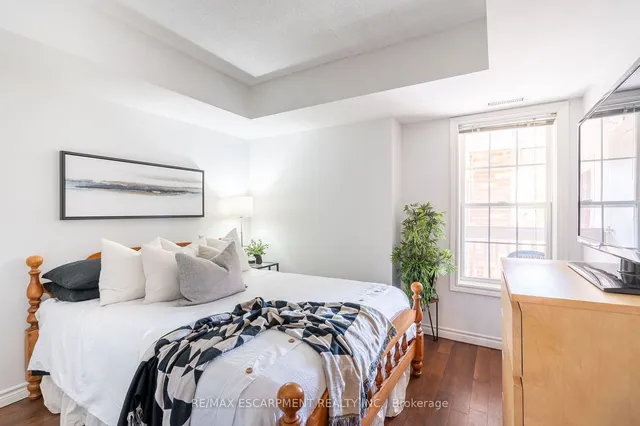 Additional image 16 of 4015 Kilmer Dr Unit 308