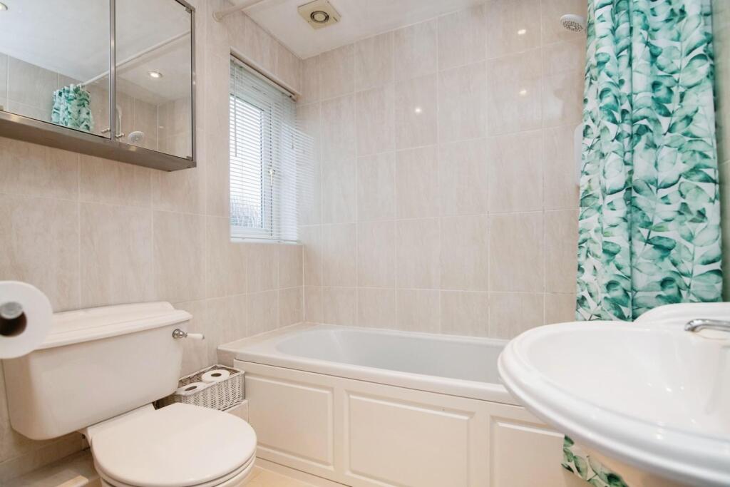 Additional image 18 of Oldway Drive, Solihull
