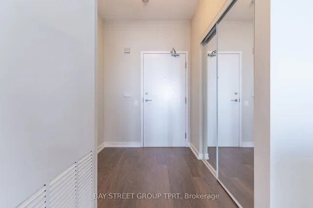 Additional image 17 of 33 Singer Crt Unit 2703