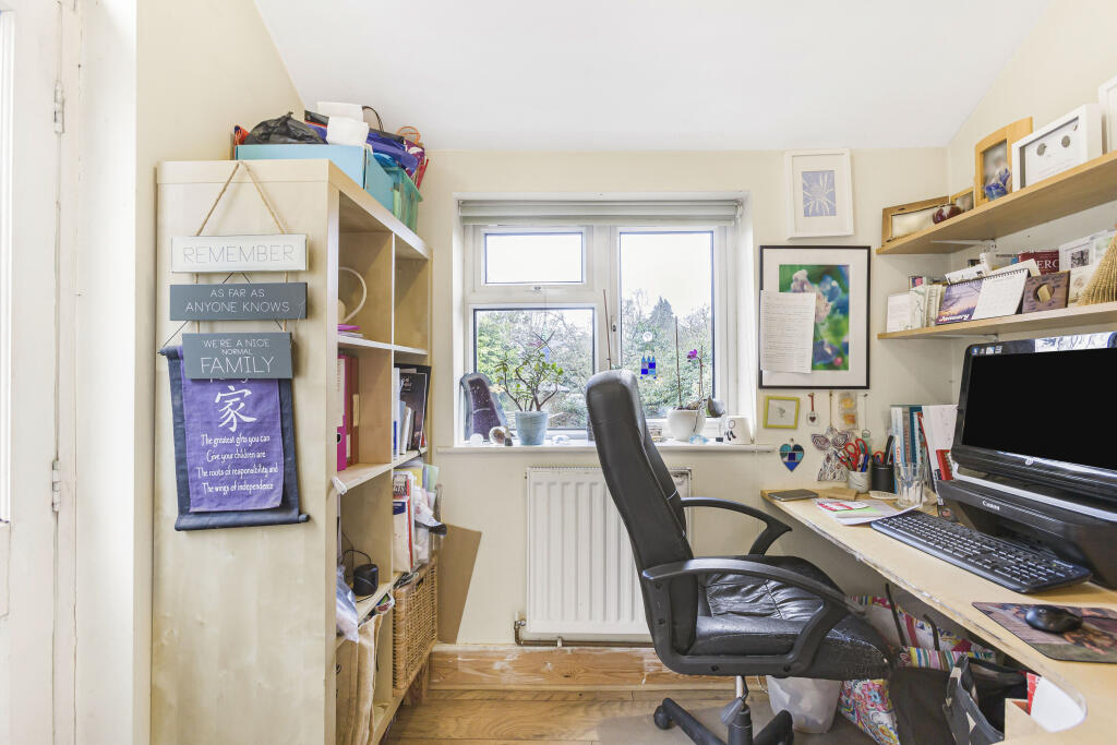 Additional image 14 of Green Lane, St. Albans, Hertfordshire, AL3