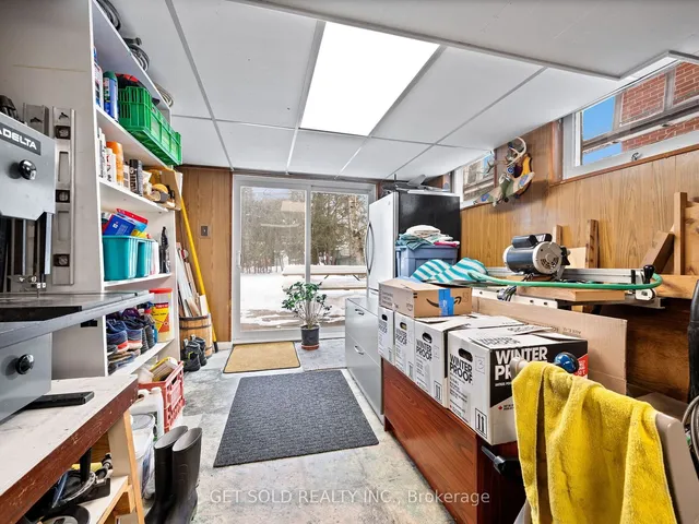 Additional image 38 of 50 Ringway Cres