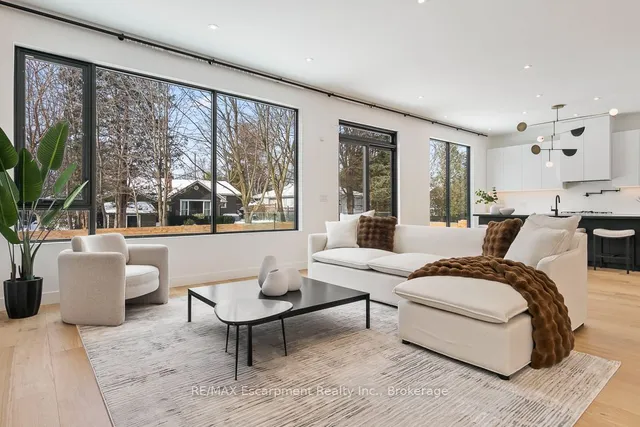 Additional image 18 of 1405 ACTON Cres