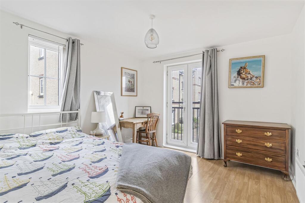 Additional image 5 of Grebe Court, Cambridge