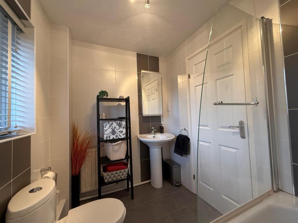 Additional image 15 of The Mount, Cradley Heath