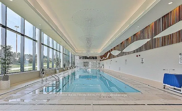 Additional image 8 of 25 Mcmahon Dr Unit 711