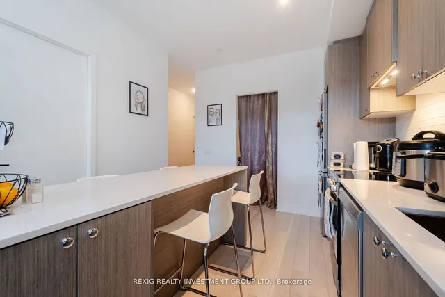 Additional image 7 of 50 George Butchart Dr Unit 301