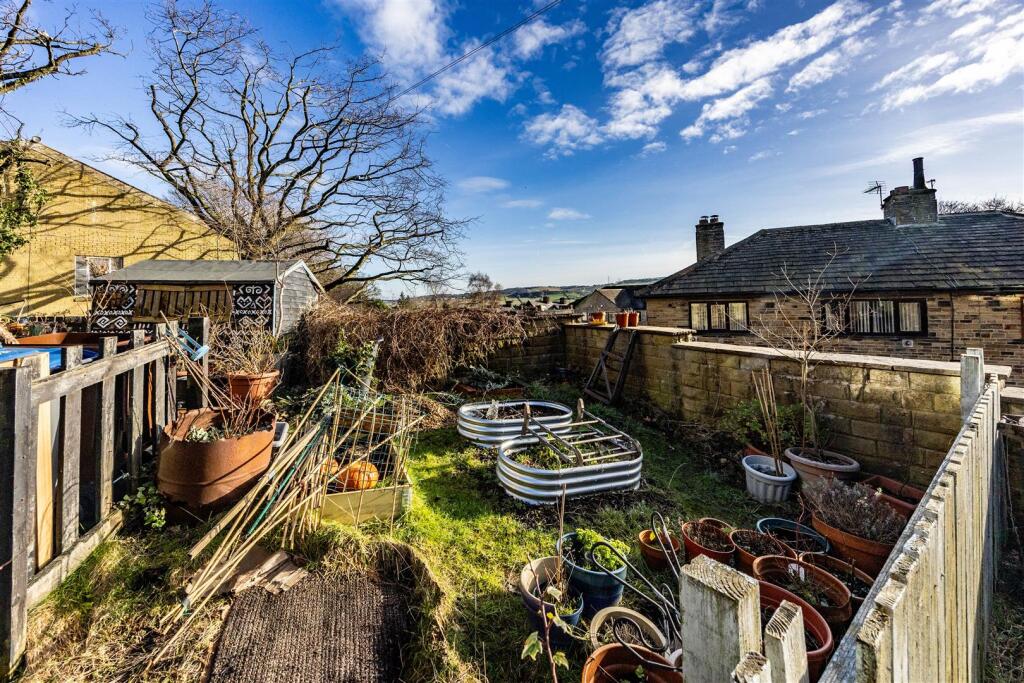 Additional image 23 of James Street, Thornton