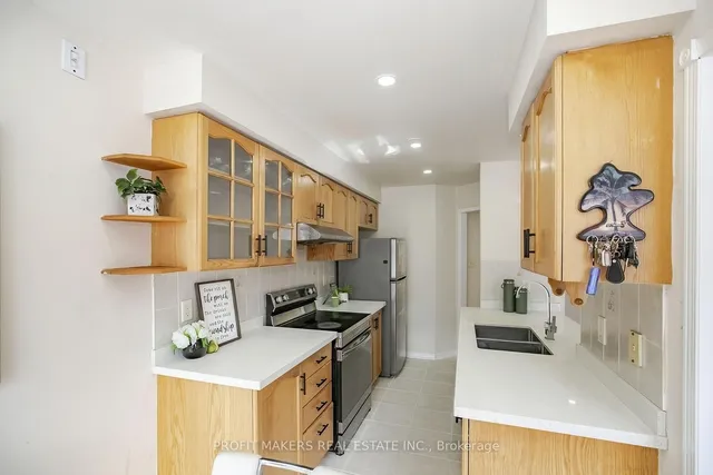 Additional image 10 of 56 Tiller Tr