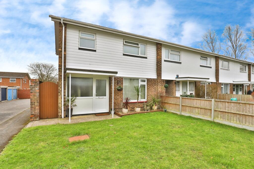 King John Avenue, BEARWOOD, Bournemouth, Dorset, BH11