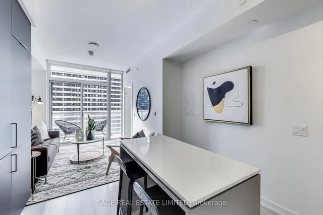 Additional image 27 of 33 Helendale Ave Unit 816