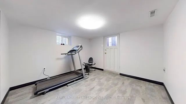 Additional image 22 of 4 Adams Dr