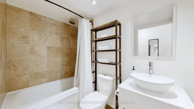 Additional image 17 of 208 Queens Quay Unit 1813