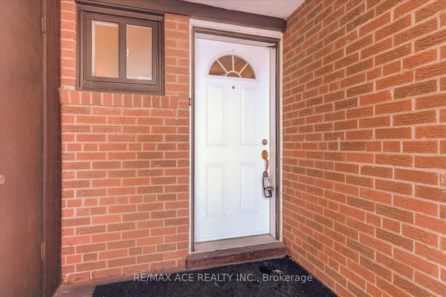 Additional image 3 of 811 Military Tr