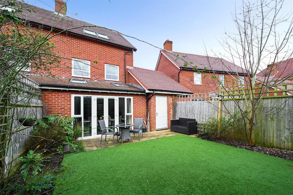 Additional image 4 of Borrer Drive, Henfield